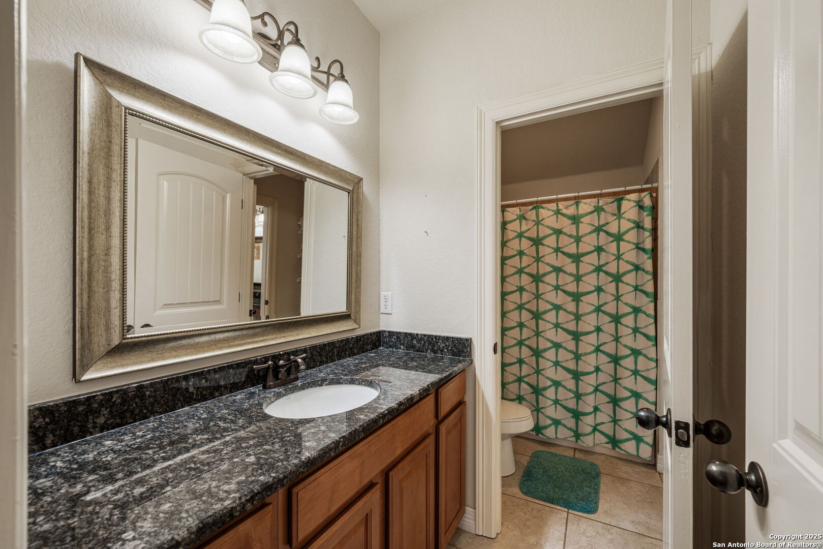 126 Bird Song Boerne TX 78006