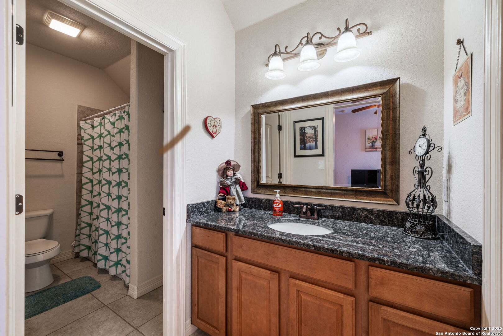 126 Bird Song Boerne TX 78006