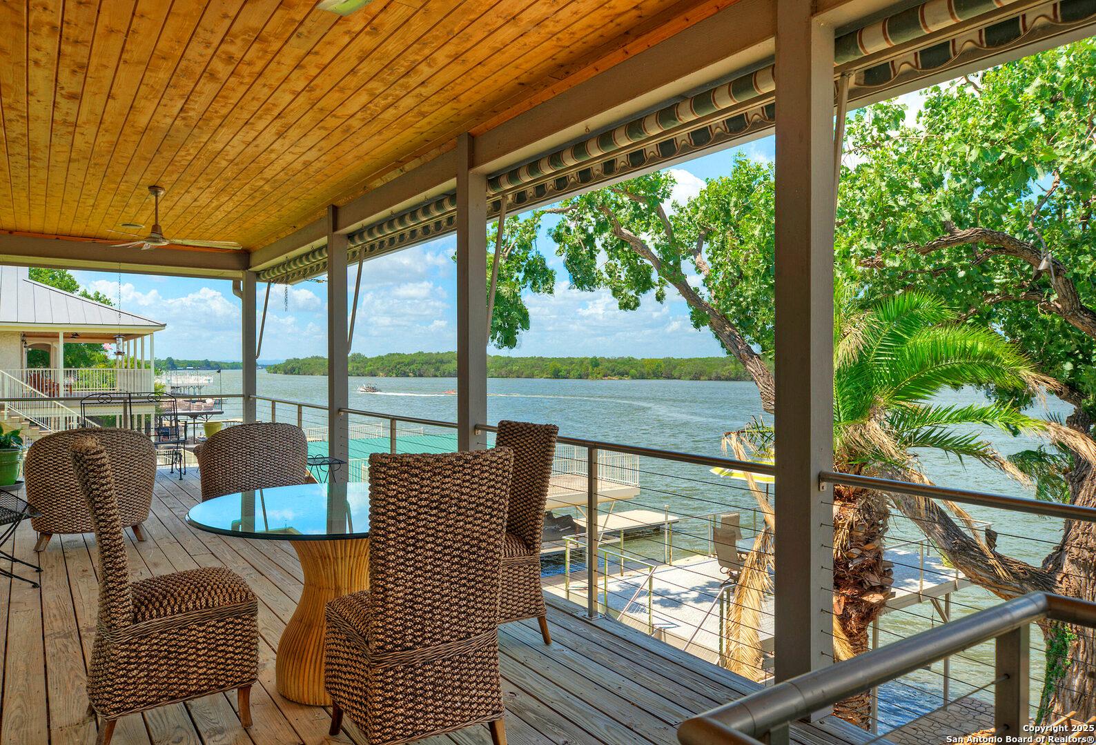 204 N Waterway Drive Kingsland TX 78639