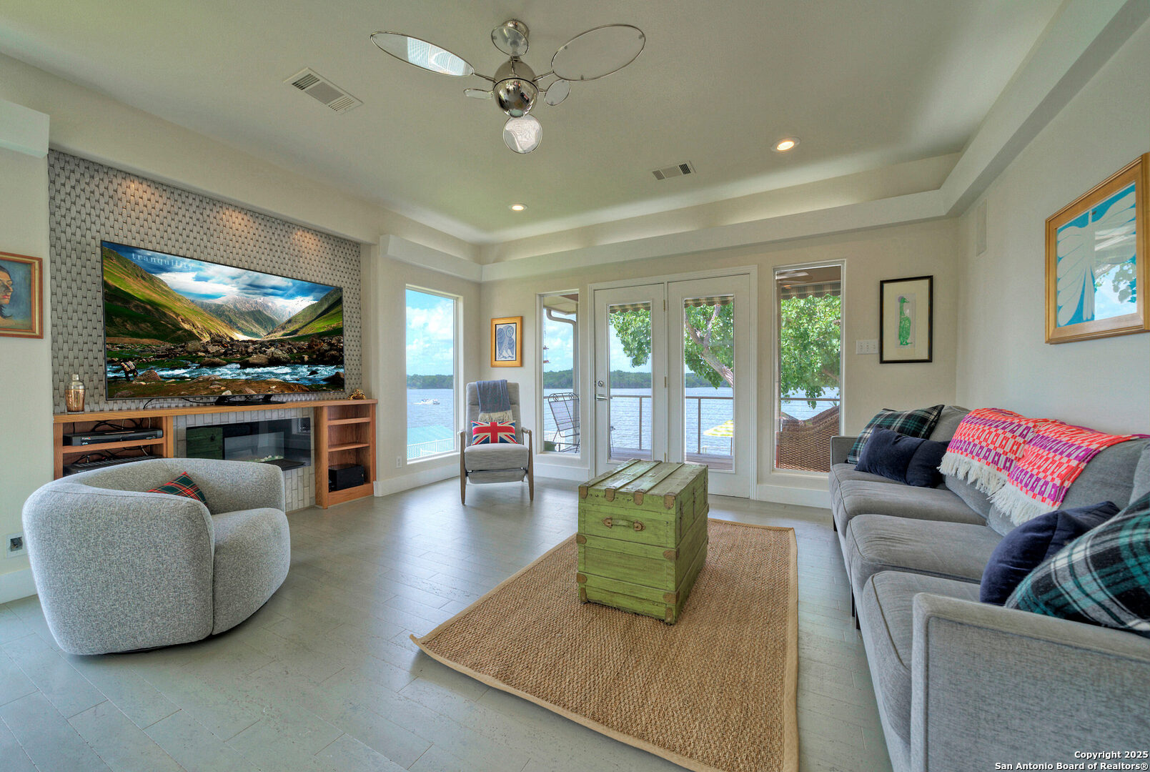 204 N Waterway Drive Kingsland TX 78639