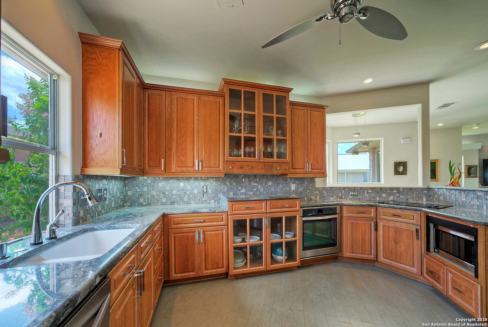 204 N Waterway Drive Kingsland TX 78639