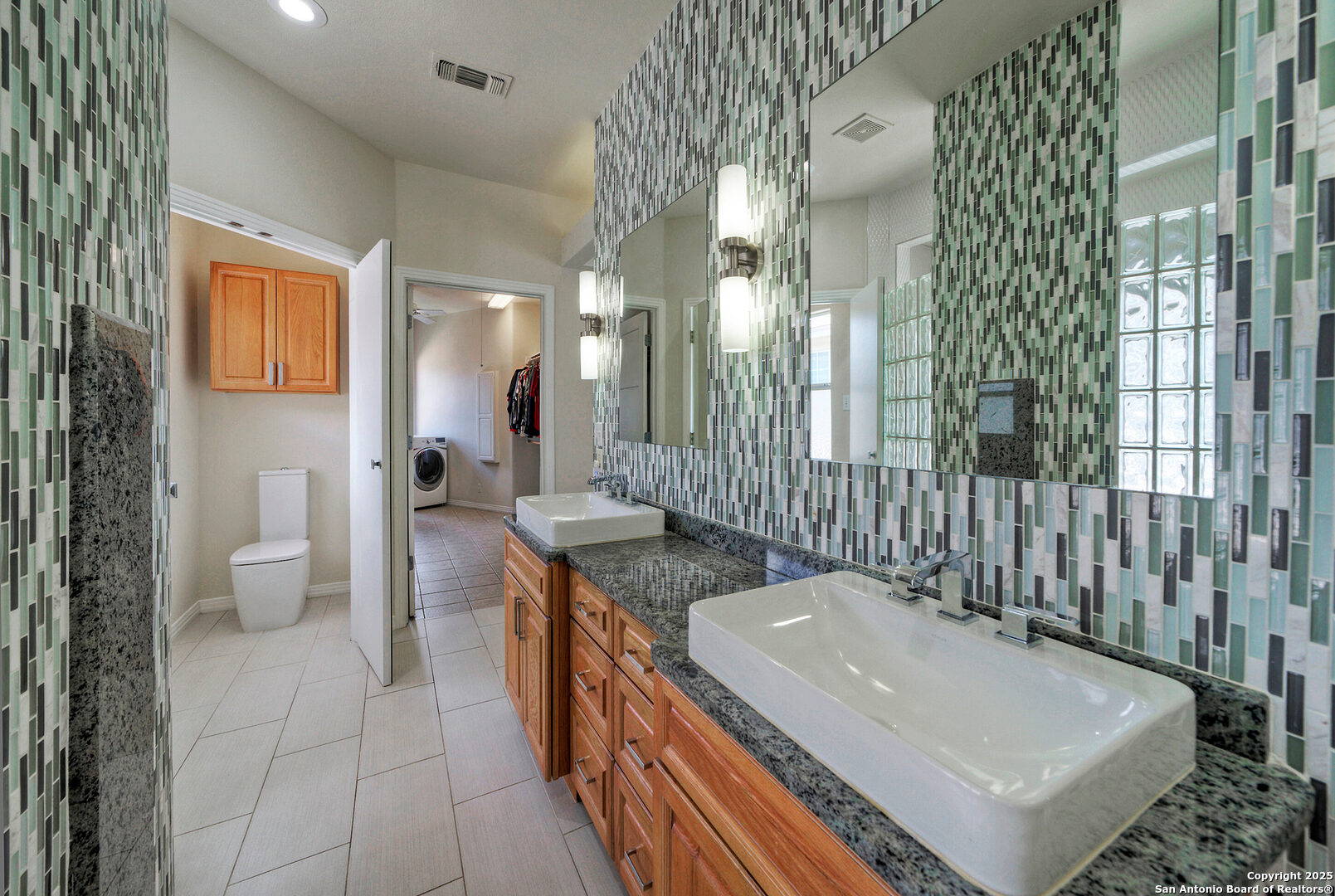 204 N Waterway Drive Kingsland TX 78639