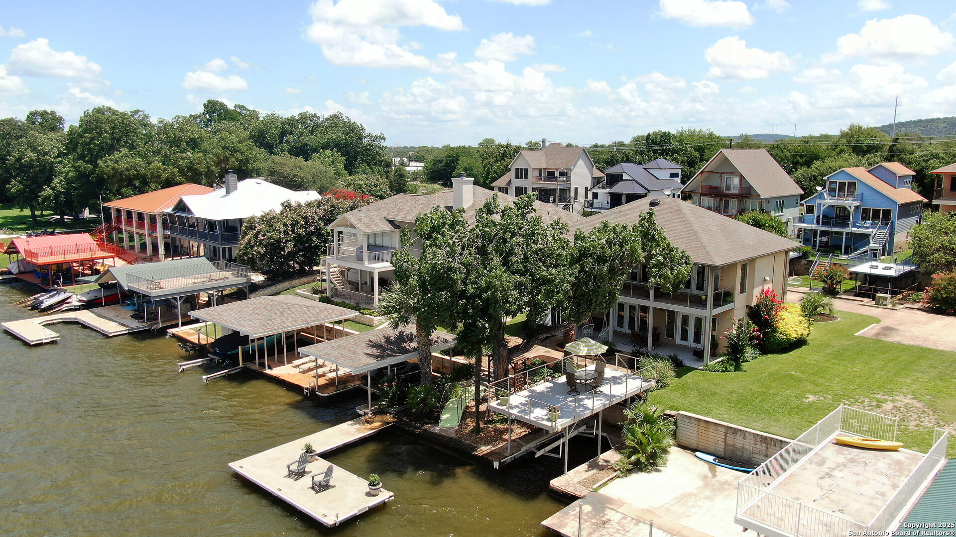 204 N Waterway Drive Kingsland TX 78639