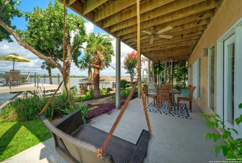 204 N Waterway Drive Kingsland TX 78639