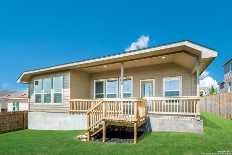 8933 San Carlos Seguin TX 78155