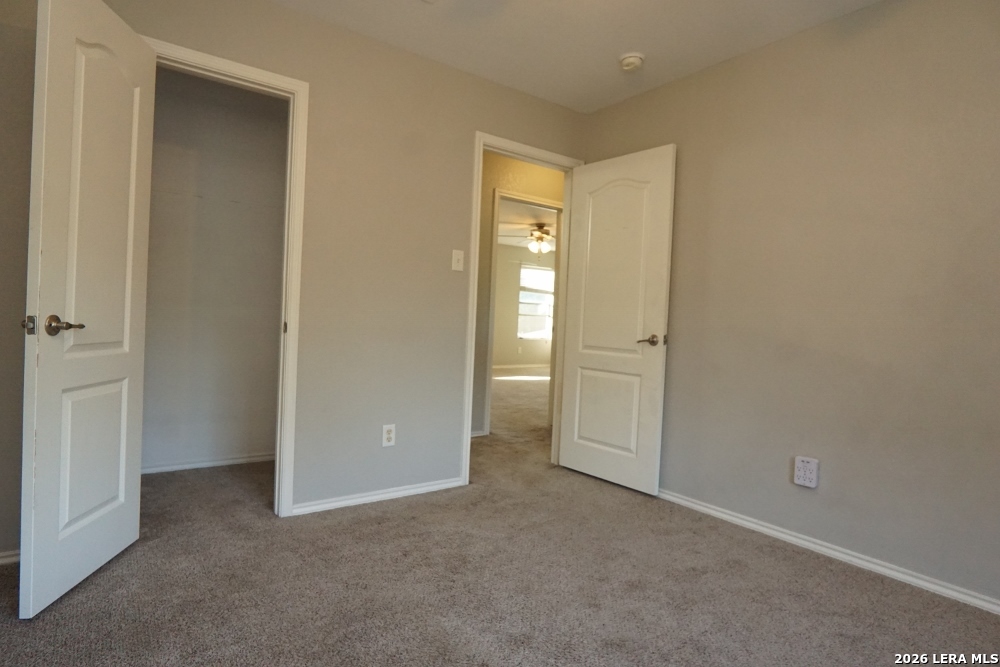 9843 Barhill Bay San Antonio TX 78245