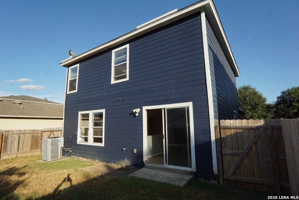 9843 Barhill Bay San Antonio TX 78245