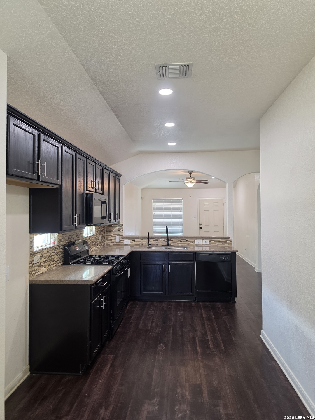 496 Magnolia Wind New Braunfels TX 78130