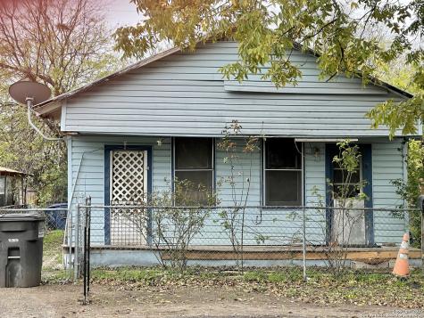 1204 Rivas Street San Antonio TX 78207