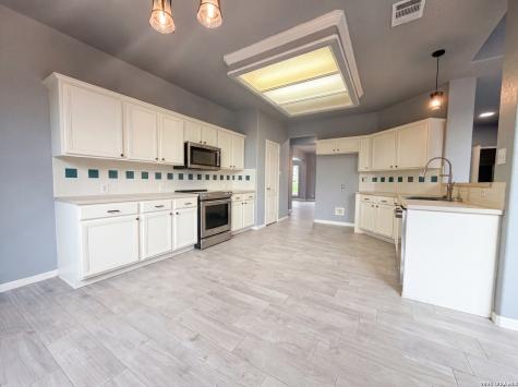 902 La Cascada San Antonio TX 78258