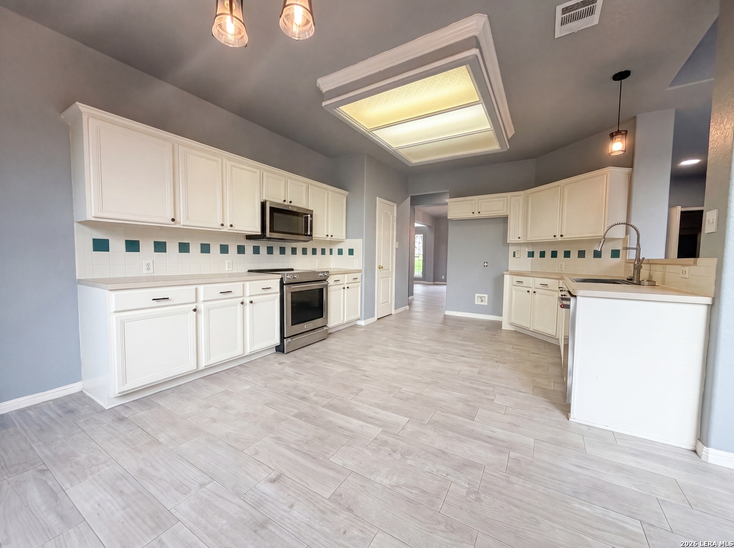 902 La Cascada San Antonio TX 78258