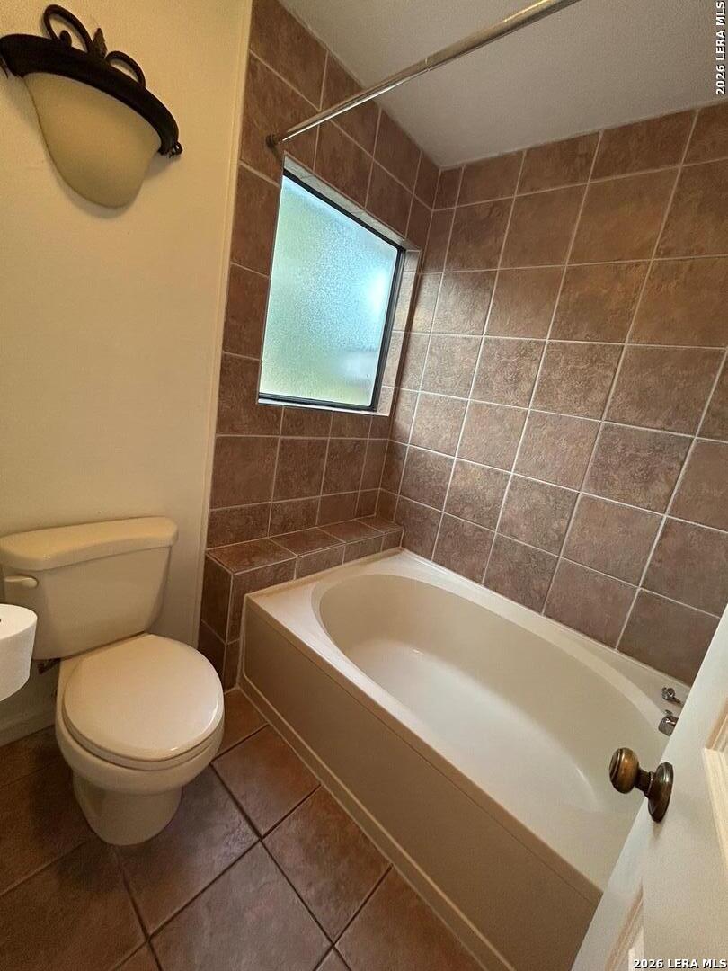 7709 Valley Trail San Antonio TX 78250