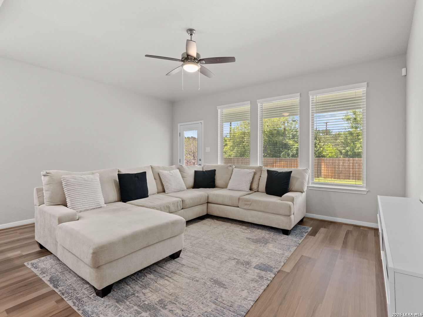 2403 Carino Meadow San Antonio TX 78259