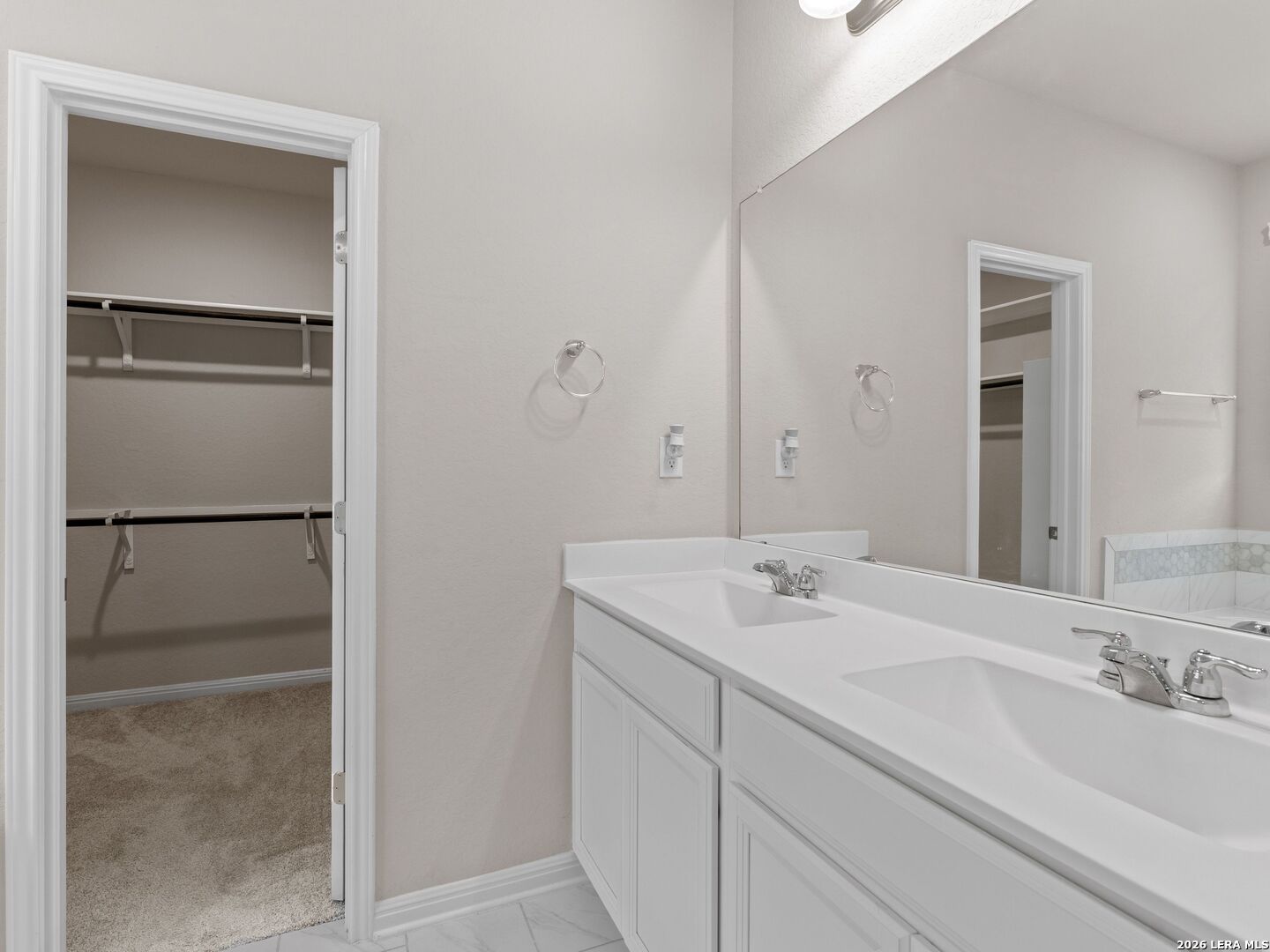 2403 Carino Meadow San Antonio TX 78259