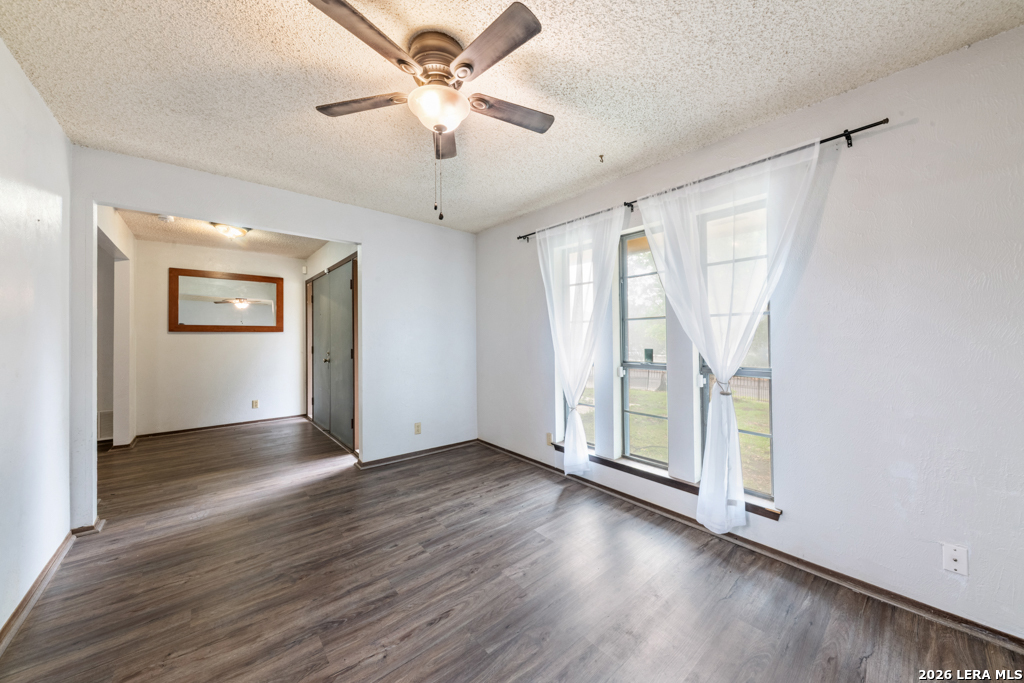 5831 Sky Country San Antonio TX 78247