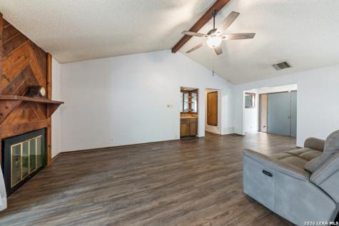 5831 Sky Country San Antonio TX 78247