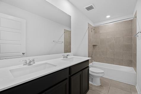 12811 Azan Heights San Antonio TX 78245
