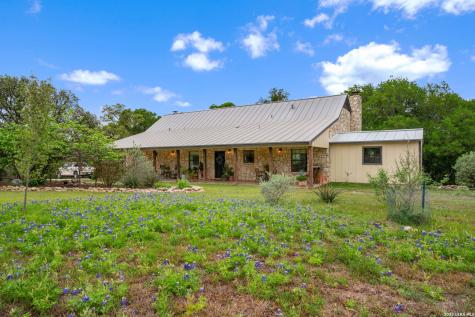 936 County Road 375 San Antonio TX 78253