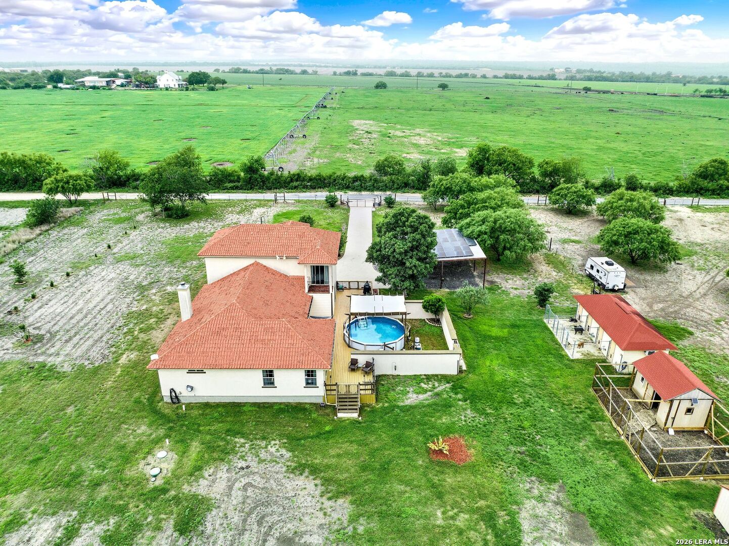 503 Private Road 5764 Lacoste TX 78039