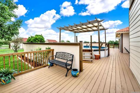 503 Private Road 5764 Lacoste TX 78039