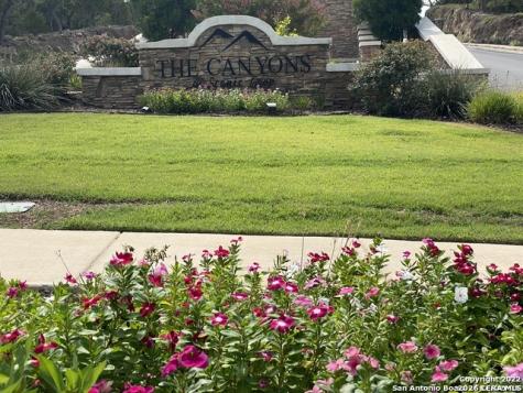 24205 Tres Arroyos San Antonio TX 78006