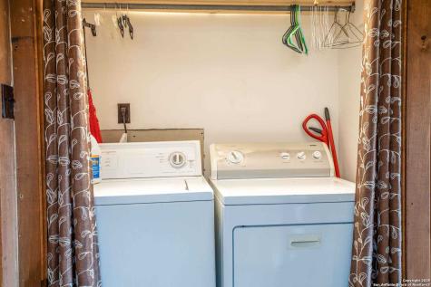 443 Moseley Medina TX 78055