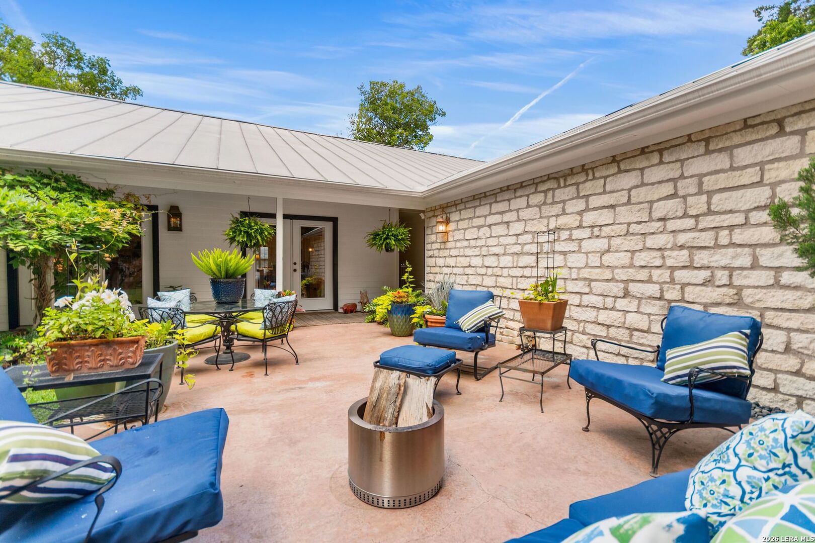 904 N Lincoln Street Fredericksburg TX 78624