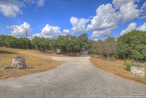 911 Heritage Canyon Lake TX 78133