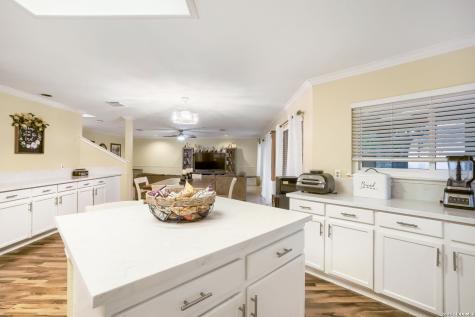 6914 Barkley Trail San Antonio TX 78250