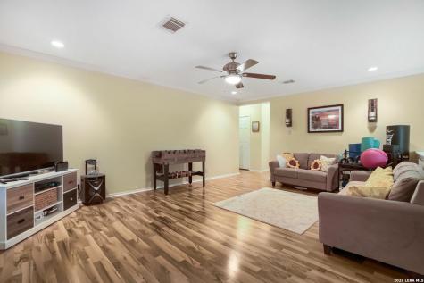 6914 Barkley Trail San Antonio TX 78250