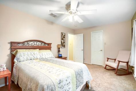 6914 Barkley Trail San Antonio TX 78250