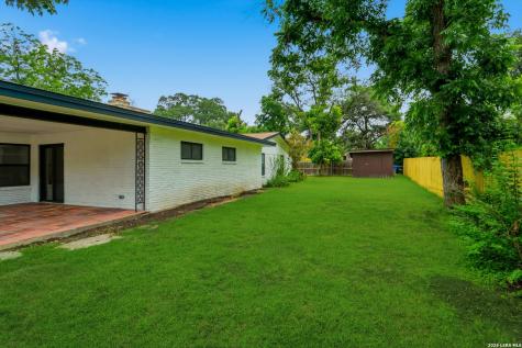 742 Winfield Circle Windcrest TX 78239