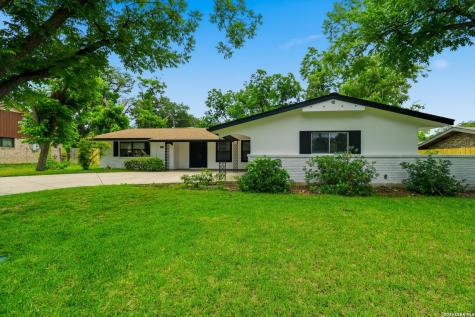 742 Winfield Circle Windcrest TX 78239