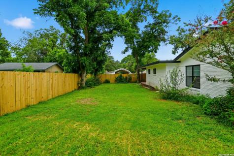 742 Winfield Circle Windcrest TX 78239