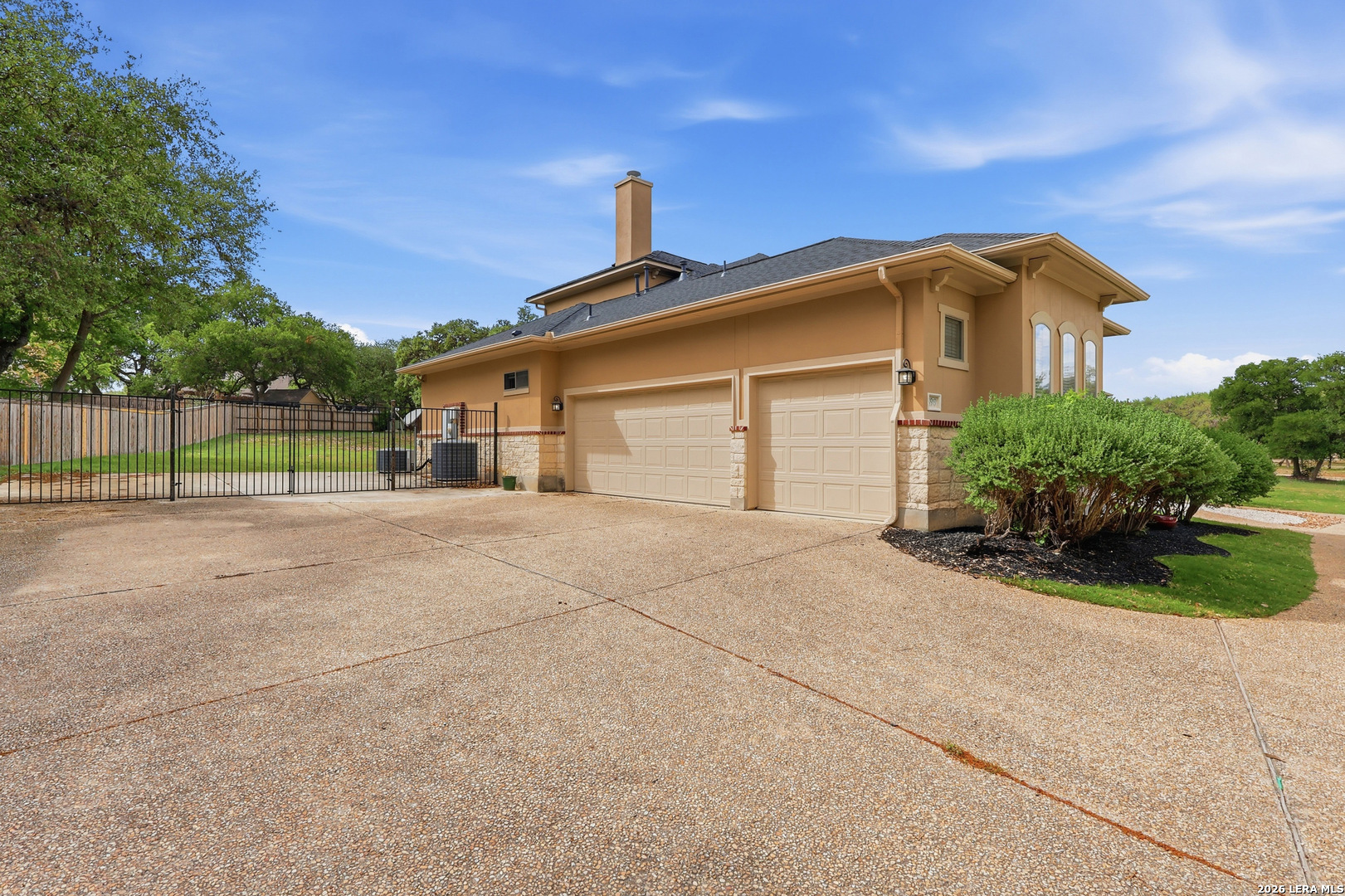 8919 Comanche Path Garden Ridge TX 78266