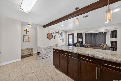122 Globe Avenue San Antonio TX 78228
