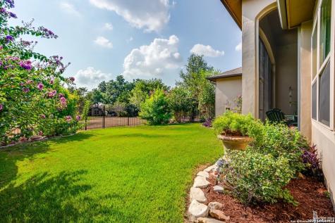 4519 Amorosa San Antonio TX 78261