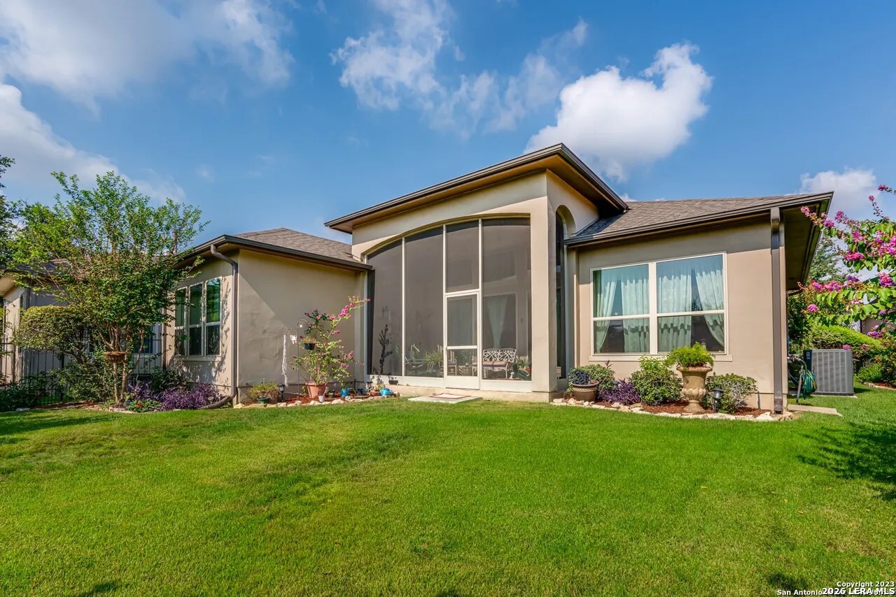 4519 Amorosa San Antonio TX 78261