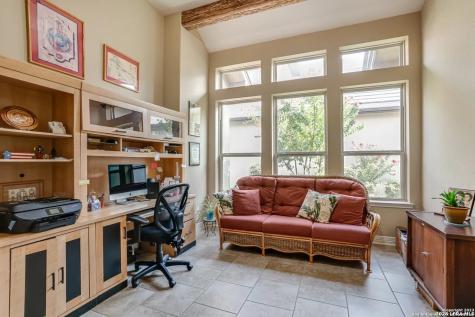 4519 Amorosa San Antonio TX 78261