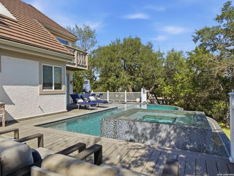 6 Devon Wood San Antonio TX 78257