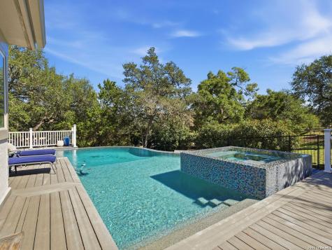 6 Devon Wood San Antonio TX 78257