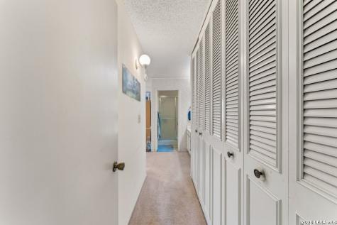 6823 S Whitland San Antonio TX 78239