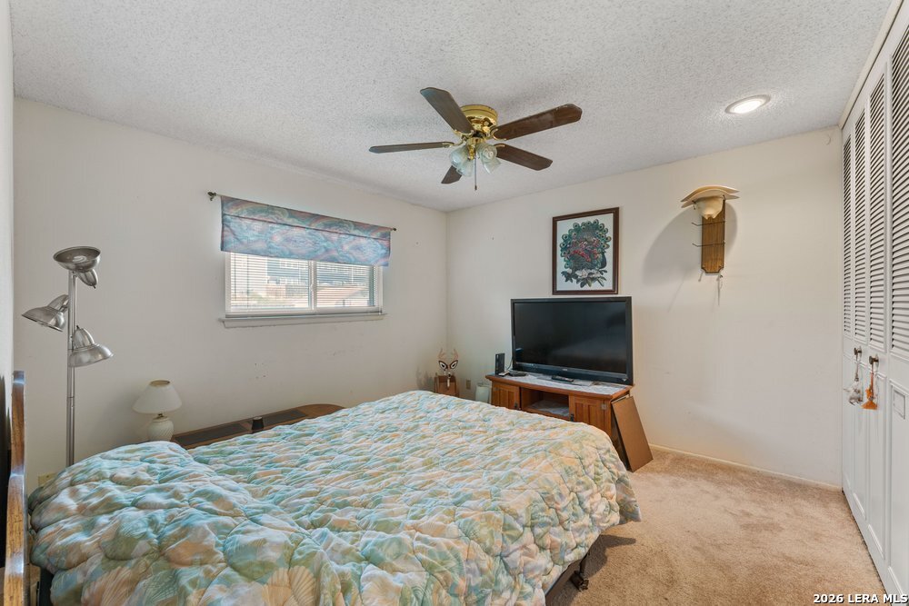 6823 S Whitland San Antonio TX 78239