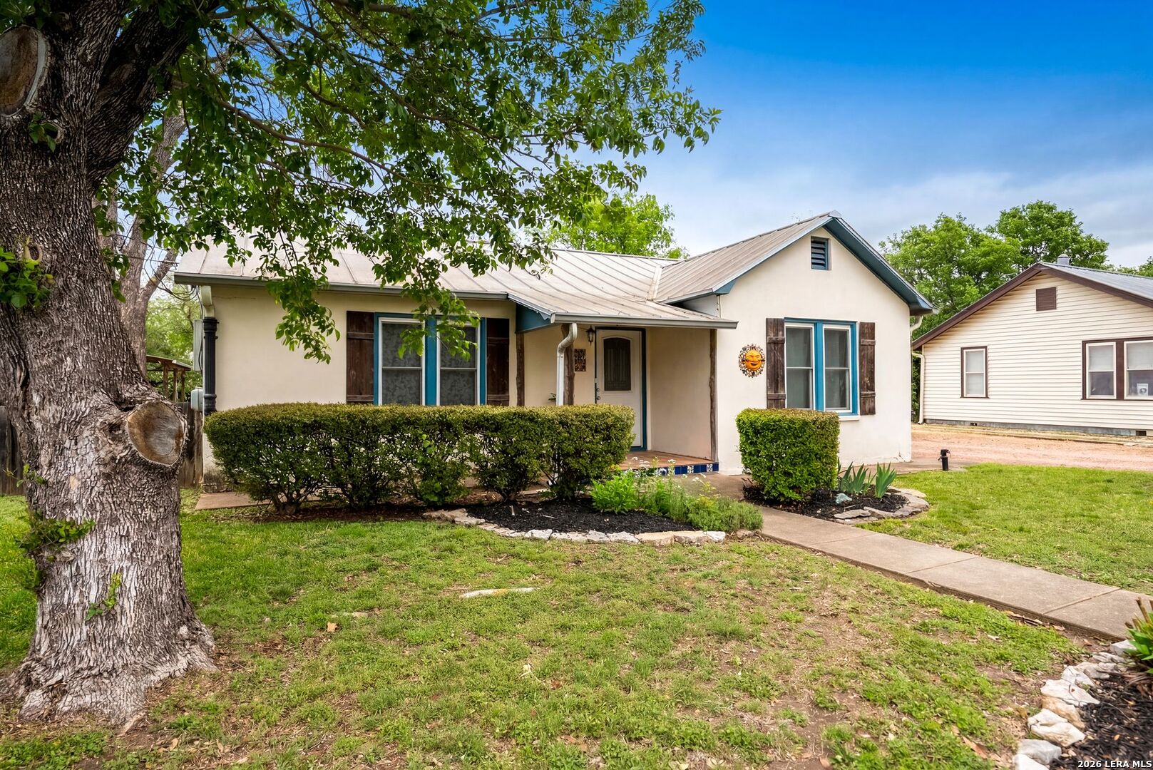 408 W College Street Fredericksburg TX 78624