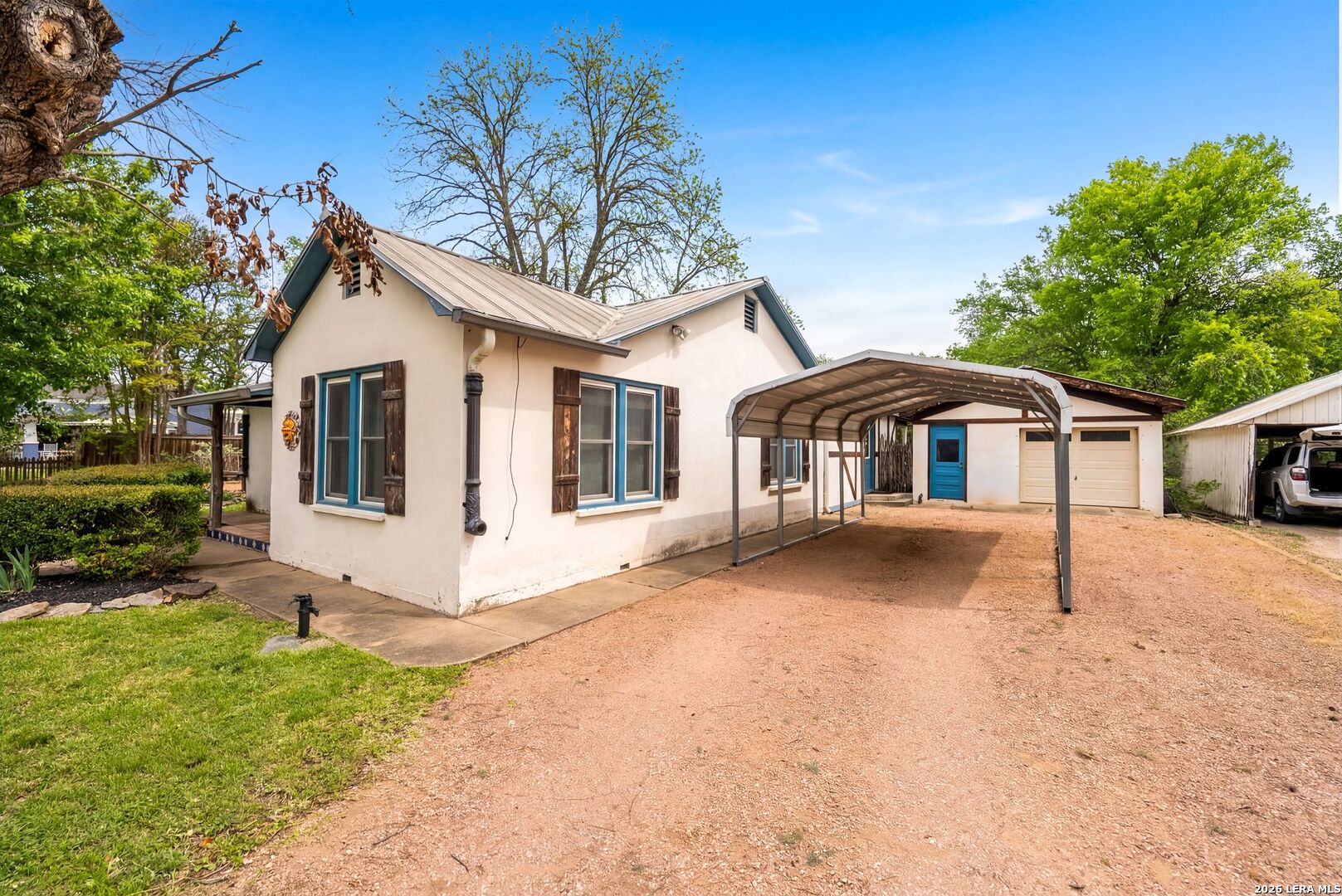 408 W College Street Fredericksburg TX 78624