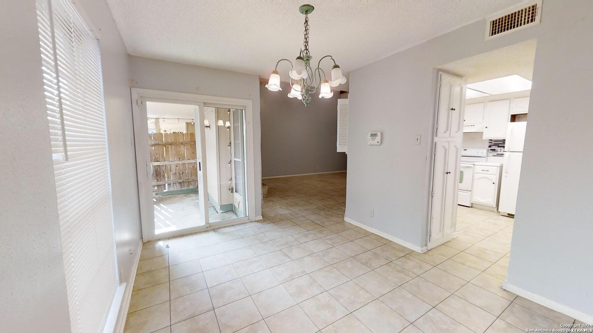 6832 Stockport San Antonio TX 78239