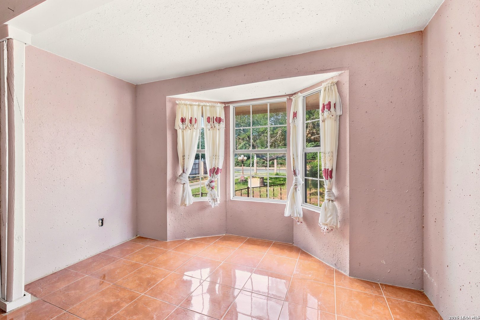 7918 W Fm 476 Poteet TX 78065