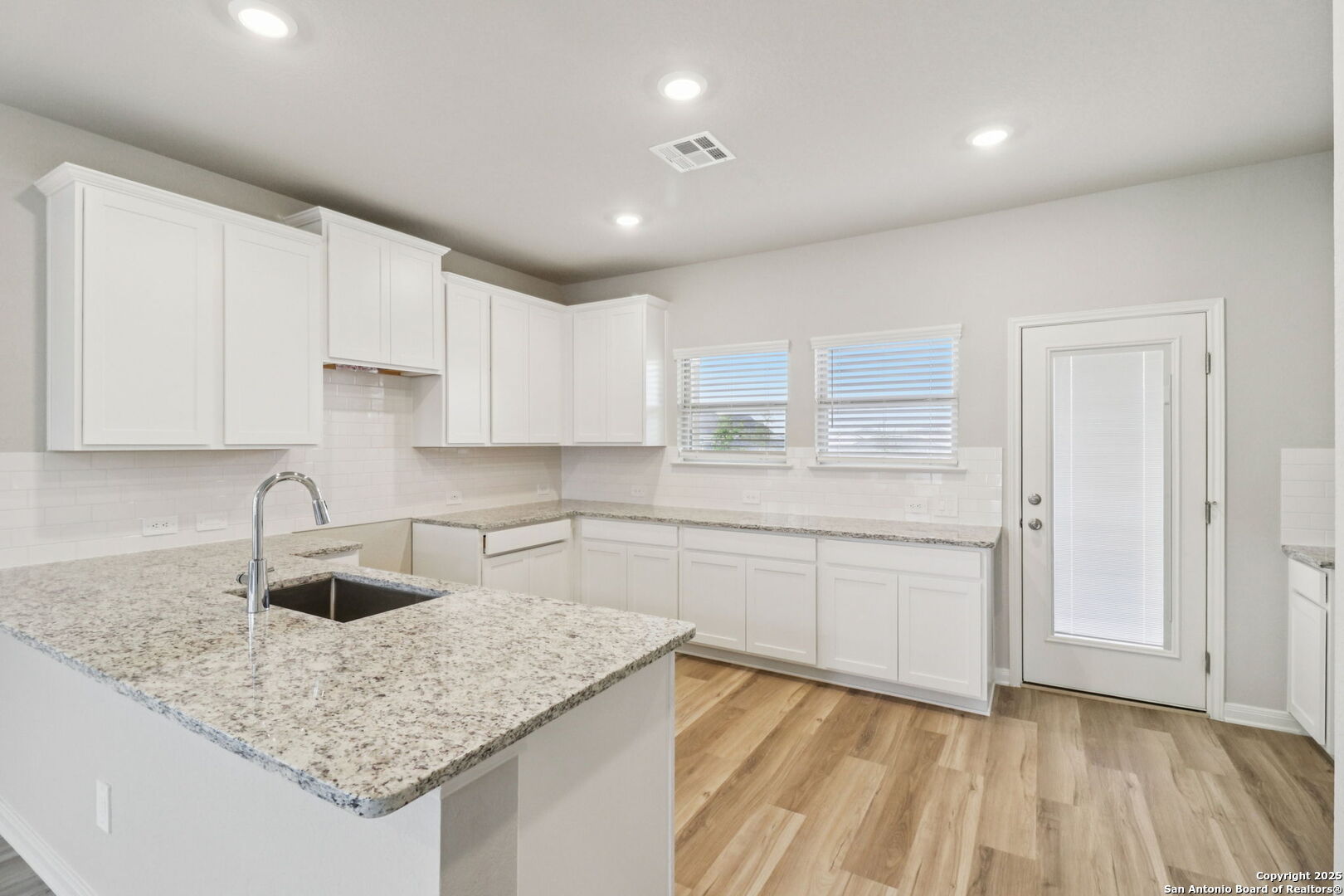 11548 Mustang Grove San Antonio TX 78245