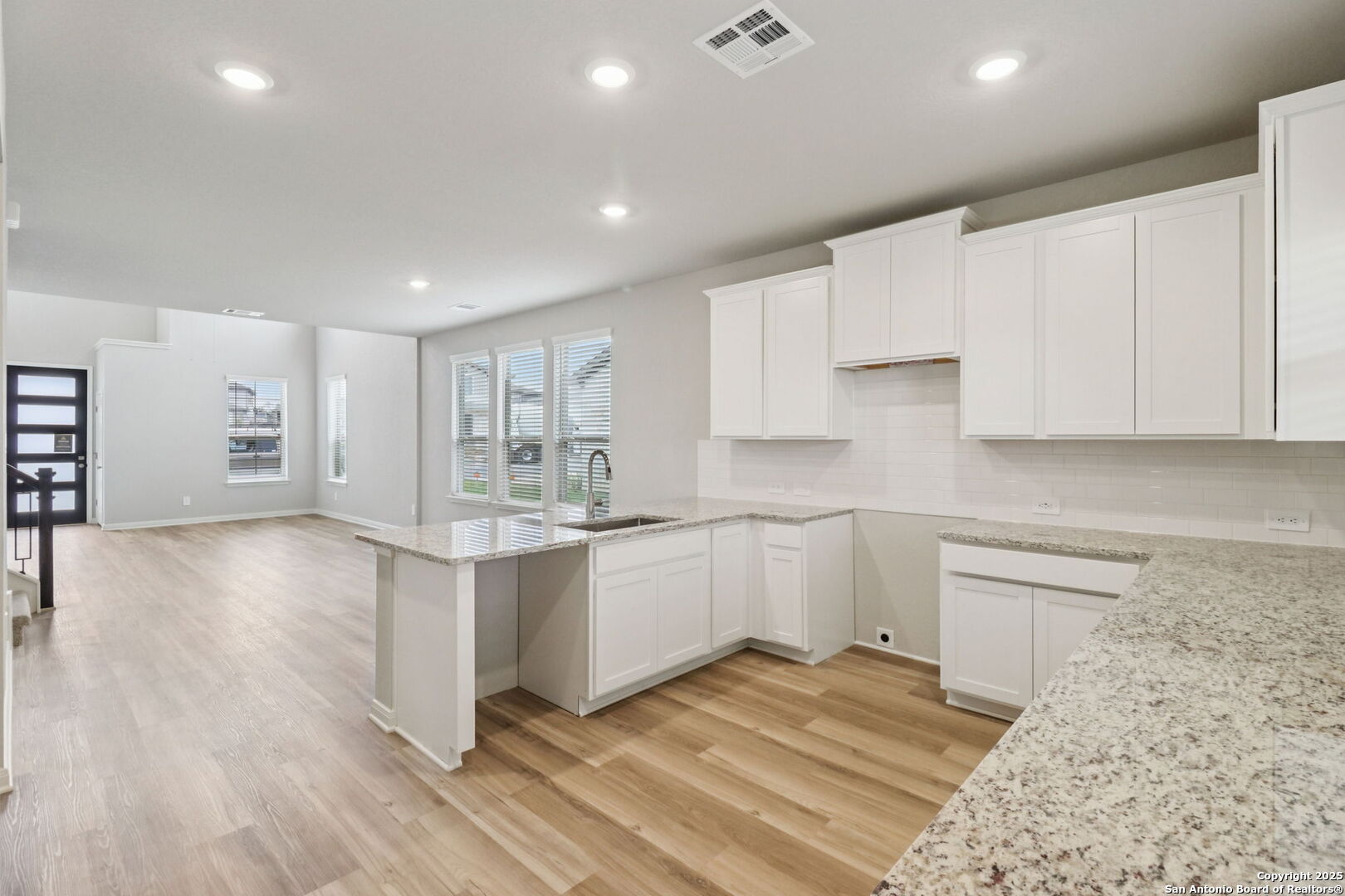 11548 Mustang Grove San Antonio TX 78245