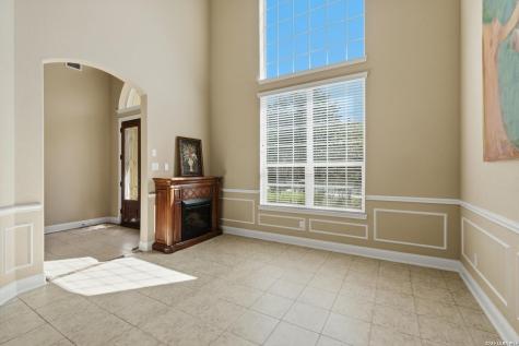 18223 Branson Falls San Antonio TX 78255